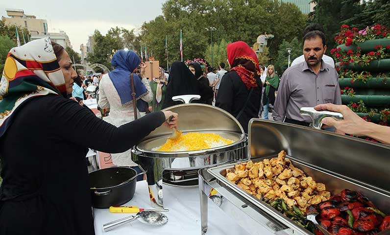 جشنواره غذا و نوشیدنی سرد و گرم ایرانی
